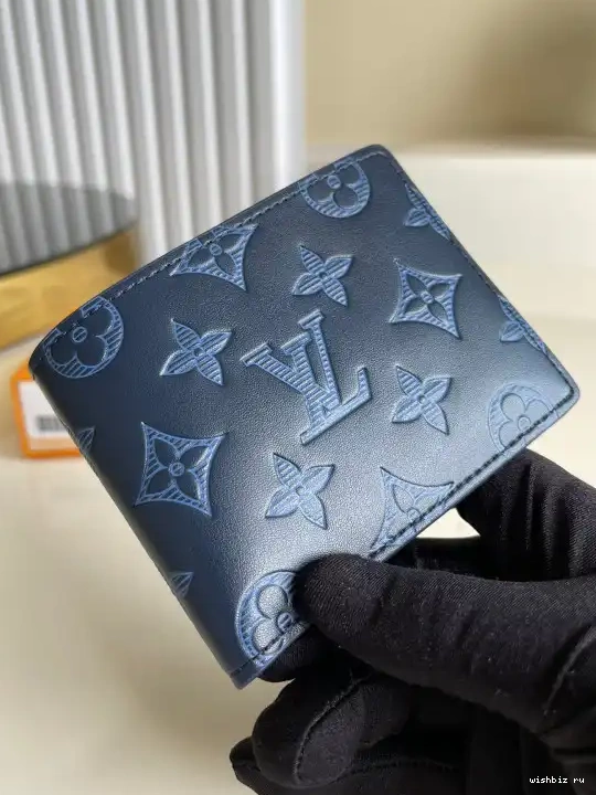 WIS LOUIS WALLET VUITTON MULTIPLE 0505